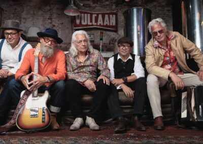Charley Cruz & The Paradise People